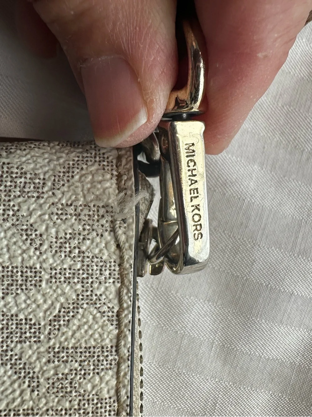 Michael Kors Jet Set Travel Double Zip Wristlet in Signature Vanilla